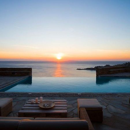 Luxury Cycladic Villa-Enjoy Infinity Pool Sunsets Κούνδουρος Εξωτερικό φωτογραφία