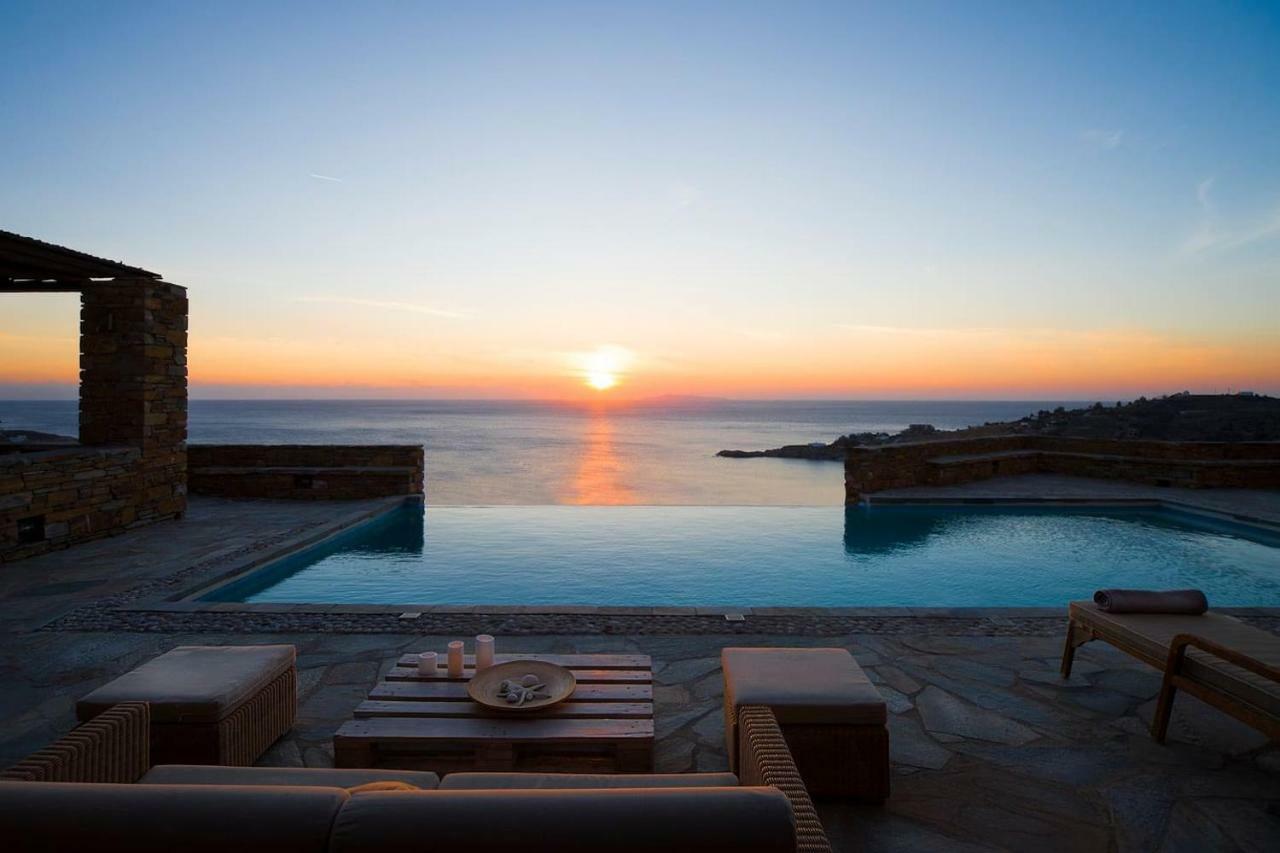 Luxury Cycladic Villa-Enjoy Infinity Pool Sunsets Κούνδουρος Εξωτερικό φωτογραφία